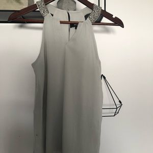 4/16$ NWOT vero moda elegant gray top